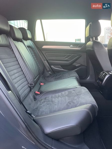 Универсал Volkswagen Passat 2021 в Луцке фото 33 Универсал Volkswagen Passat 2021 в Луцке