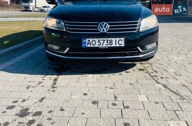 Универсал Volkswagen Passat 2011 в Ужгороде