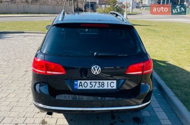 Универсал Volkswagen Passat 2011 в Ужгороде
