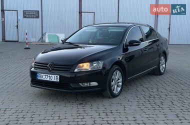 Седан Volkswagen Passat 2011 в Казатине