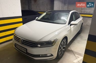 Седан Volkswagen Passat 2017 в Виннице