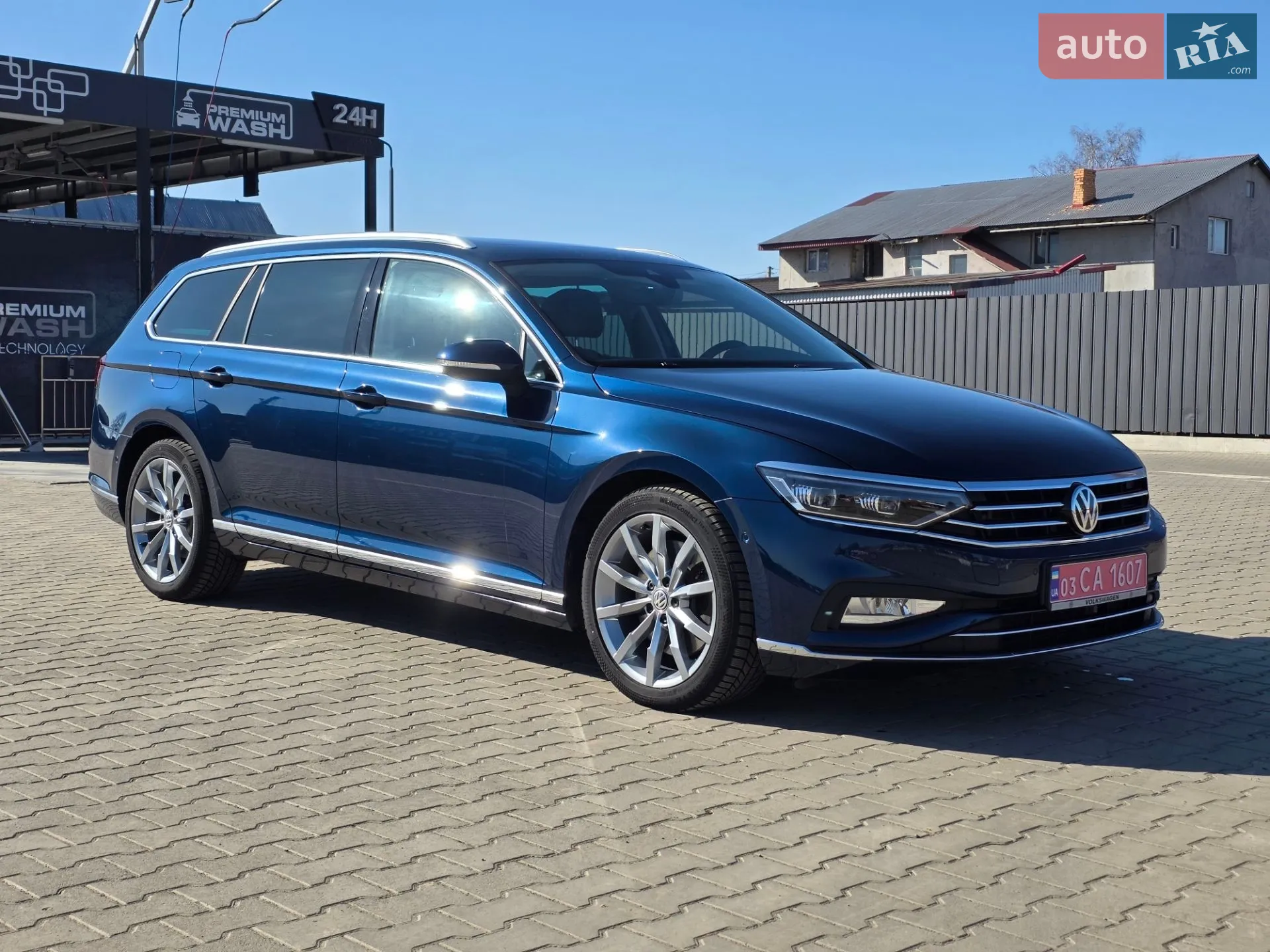 2019 Volkswagen Passat - фото 1