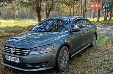 Седан Volkswagen Passat 2015 в Кропивницком
