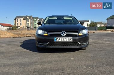 Седан Volkswagen Passat 2012 в Києві