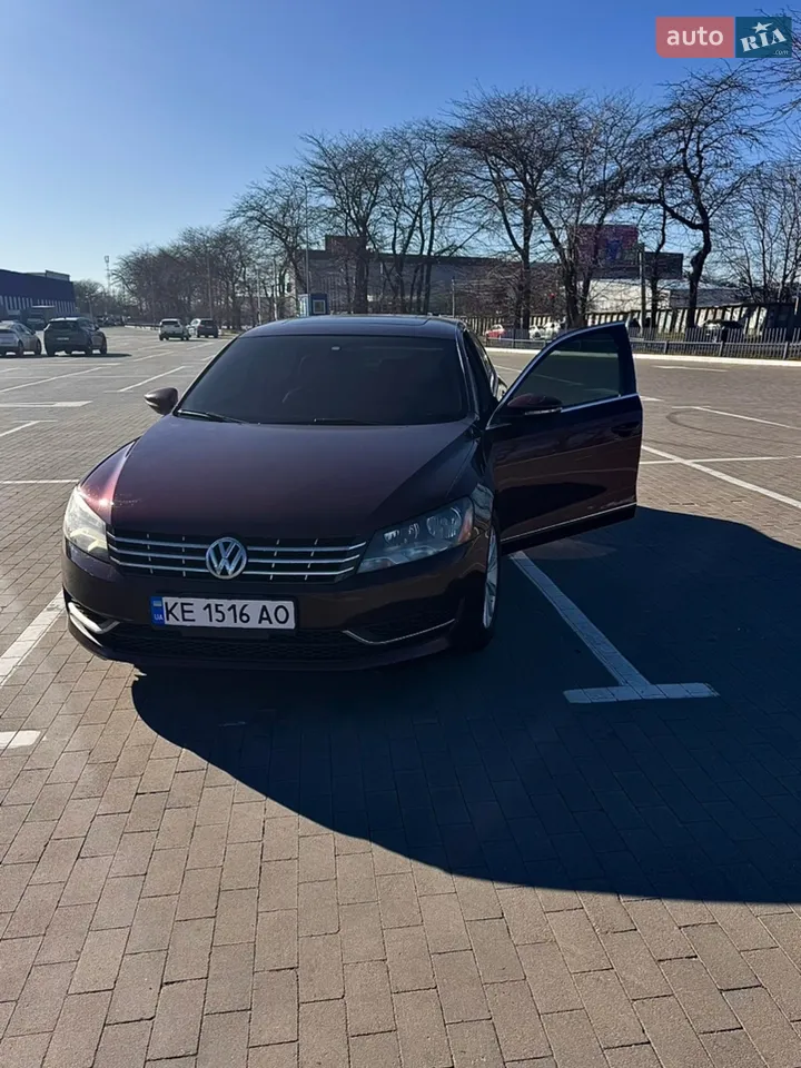 2011 Volkswagen Passat - мініатюра 7
