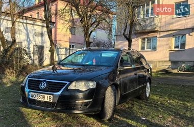 Универсал Volkswagen Passat 2006 в Кольчине