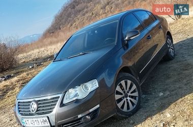 Седан Volkswagen Passat 2006 в Надворной