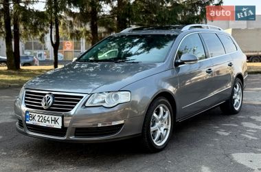 Универсал Volkswagen Passat 2007 в Ровно