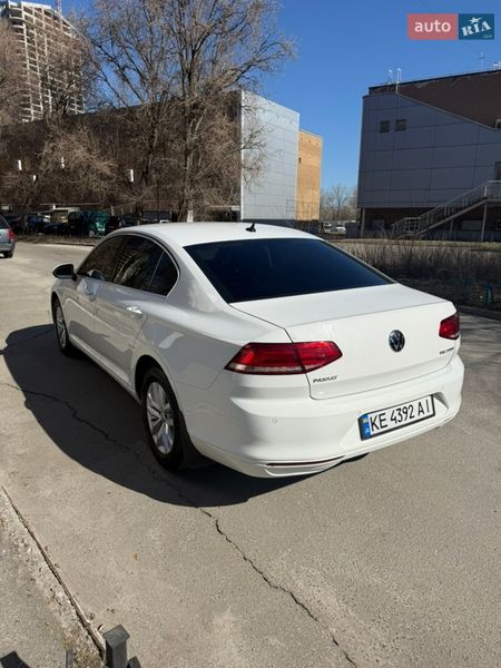 Volkswagen Passat 2015