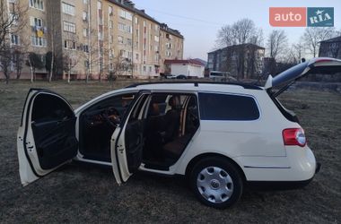 Универсал Volkswagen Passat 2009 в Надворной
