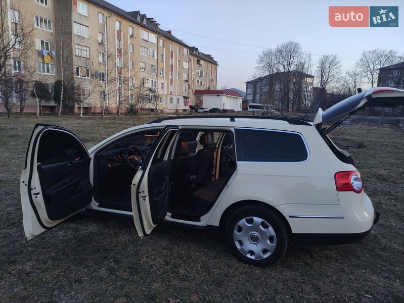Универсал Volkswagen Passat 2009 в Надворной