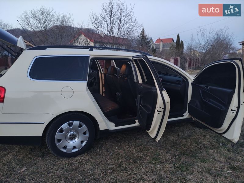 Универсал Volkswagen Passat 2009 в Надворной
