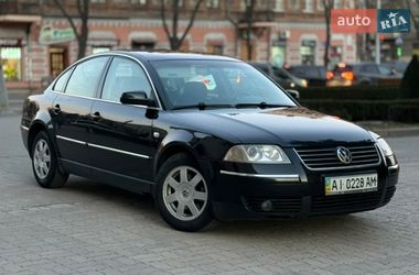 Седан Volkswagen Passat 2004 в Запоріжжі