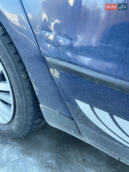 Универсал Volkswagen Passat 2005 в Сумах