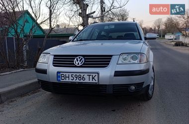 Универсал Volkswagen Passat 2001 в Одессе