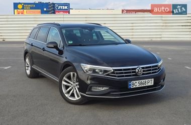 Универсал Volkswagen Passat 2020 в Львове