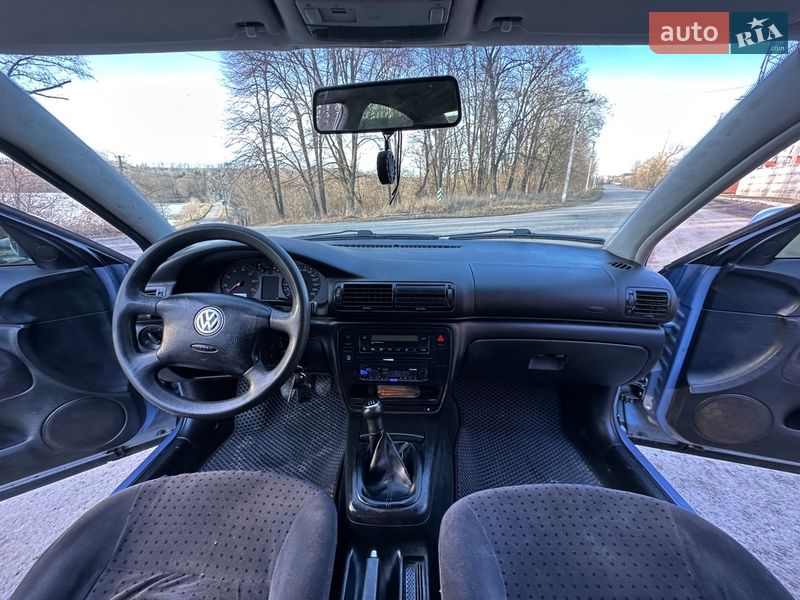 Седан Volkswagen Passat 1998 в Жашкове