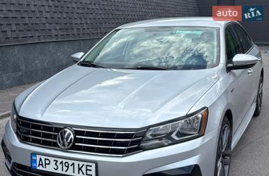 Седан Volkswagen Passat 2017 в Запоріжжі