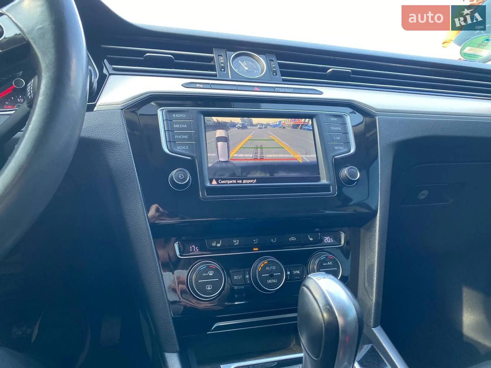2014 Volkswagen Passat - мініатюра 32