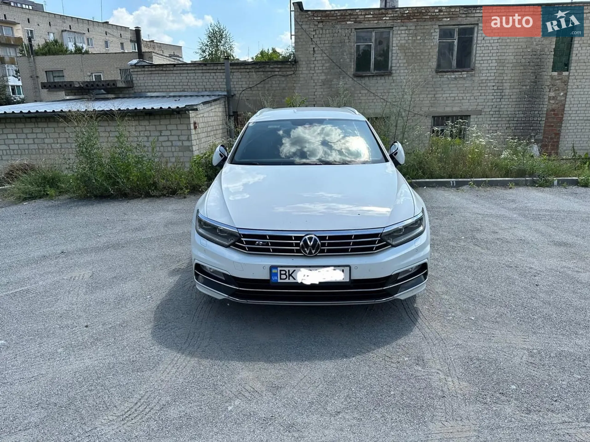 2017 Volkswagen Passat - мініатюра 3