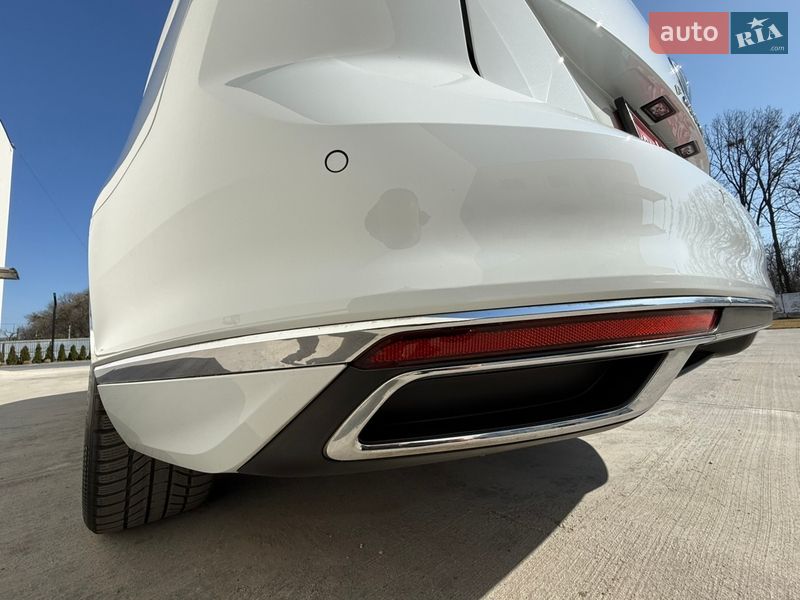 Универсал Volkswagen Passat 2022 в Луцке