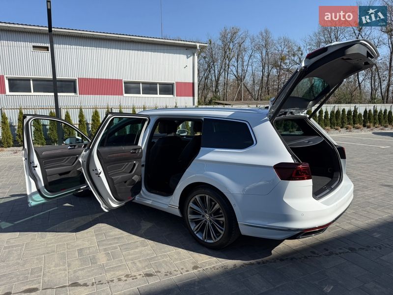 Универсал Volkswagen Passat 2022 в Луцке
