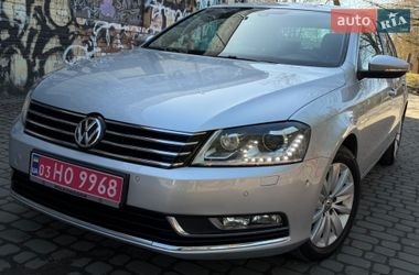 Седан Volkswagen Passat 2012 в Луцьку