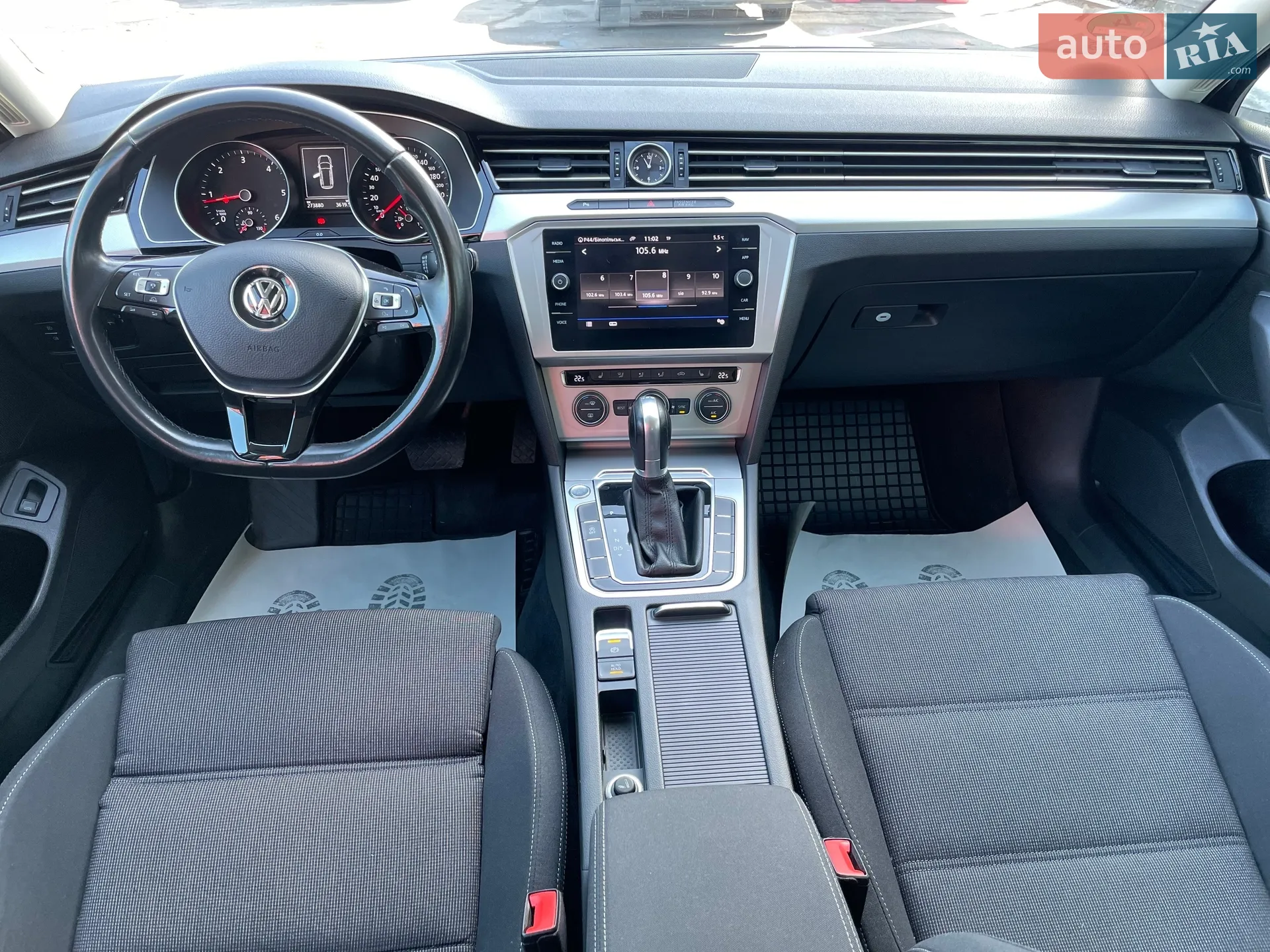 2017 Volkswagen Passat - мініатюра 40