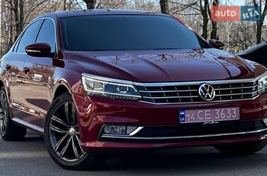 Седан Volkswagen Passat 2017 в Дніпрі