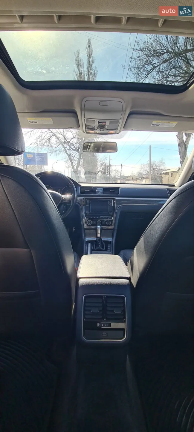 2016 Volkswagen Passat - мініатюра 11