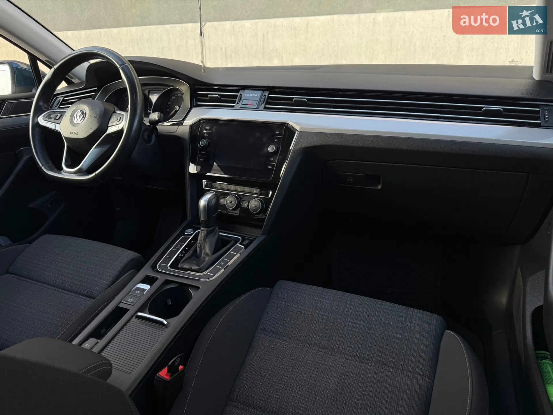 2019 Volkswagen Passat - мініатюра 35