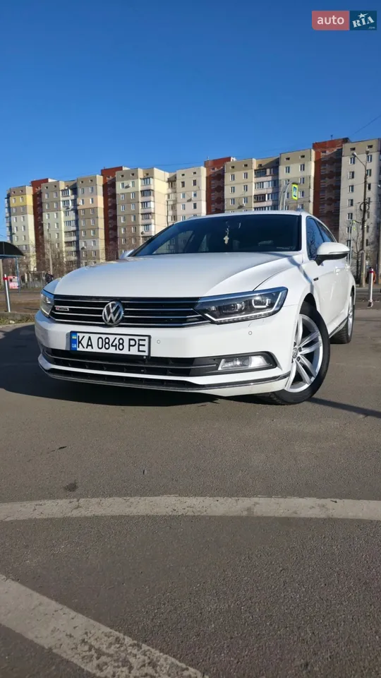 2016 Volkswagen Passat - мініатюра 27