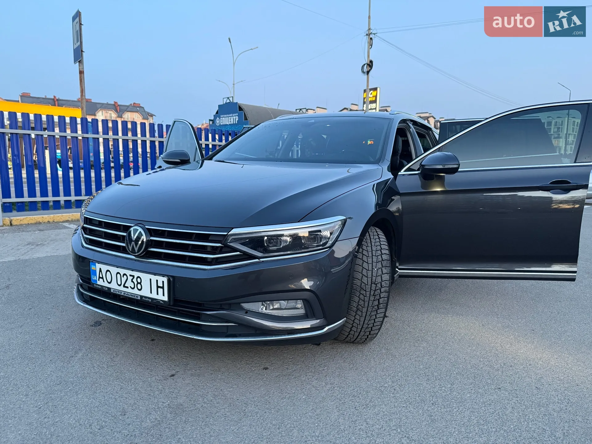 2020 Volkswagen Passat - мініатюра 2
