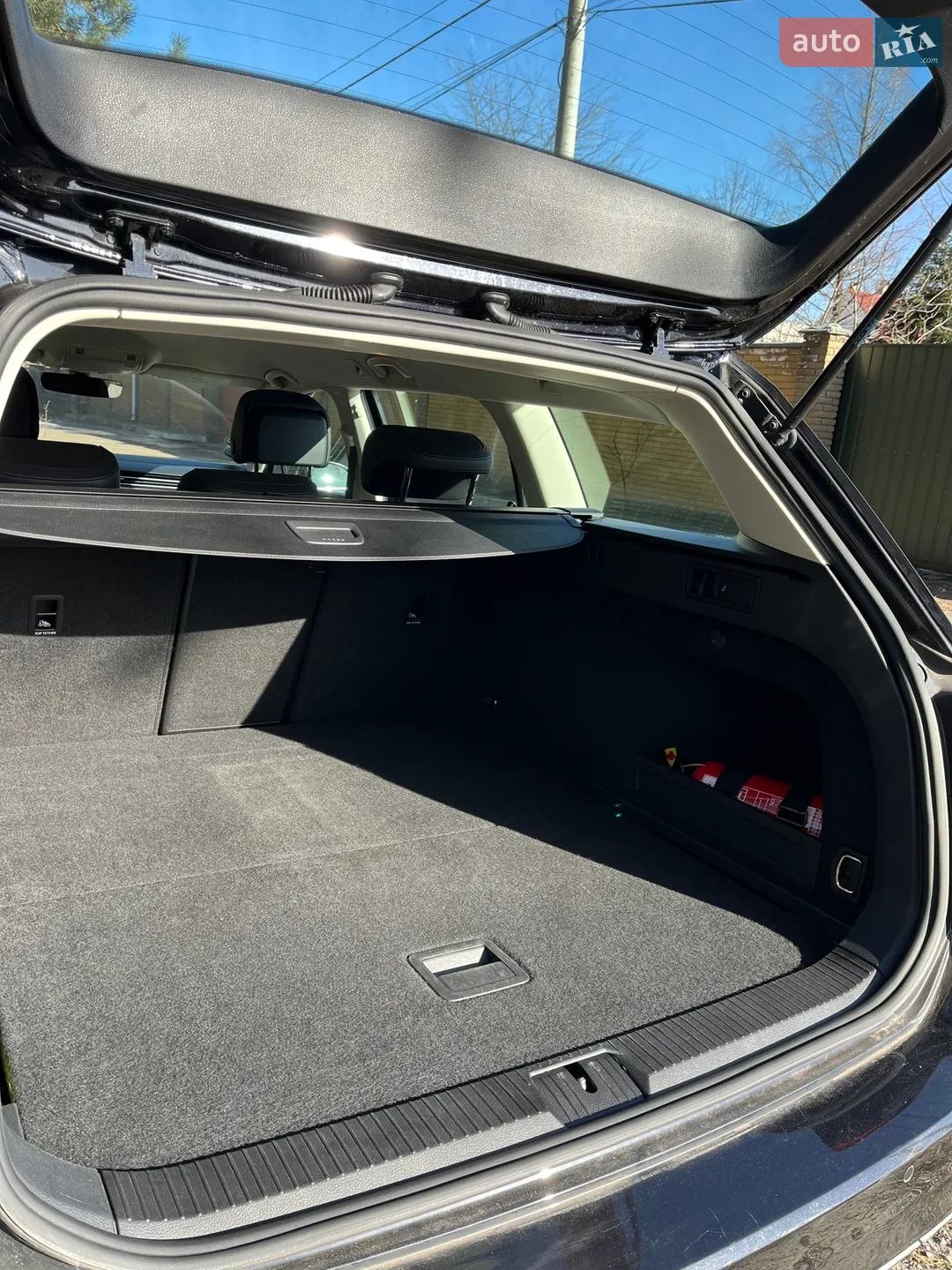 2016 Volkswagen Passat - мініатюра 15