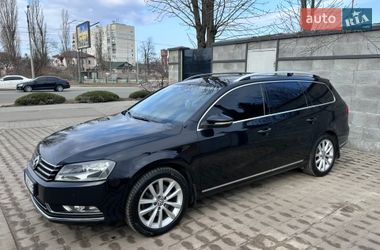 Универсал Volkswagen Passat 2010 в Харькове