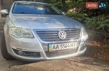 Седан Volkswagen Passat 2008 в Киеве