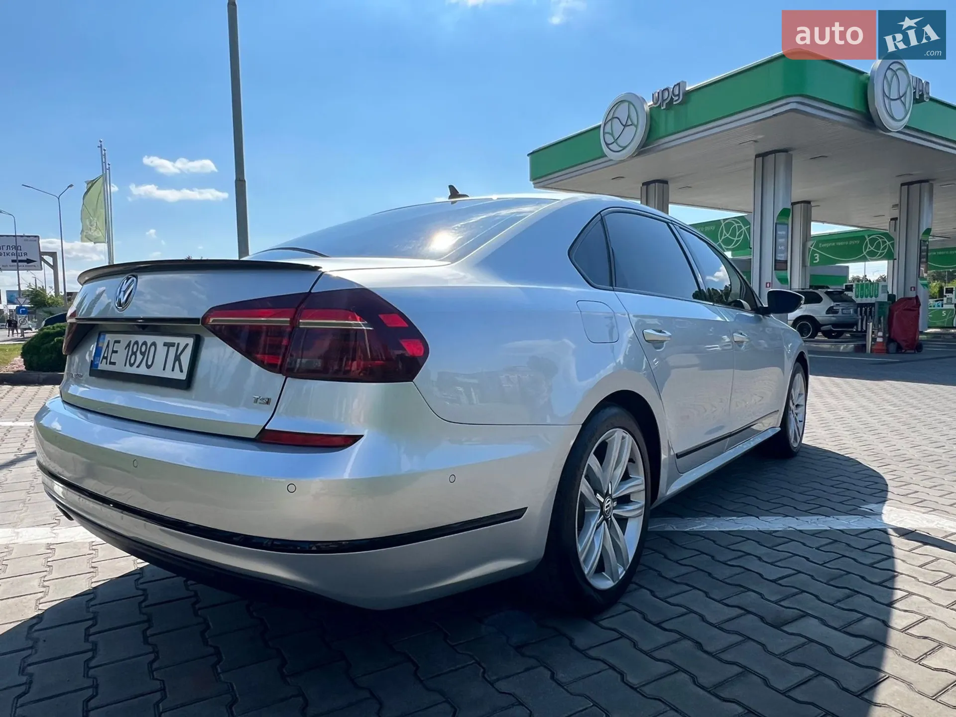 2017 Volkswagen Passat - мініатюра 9