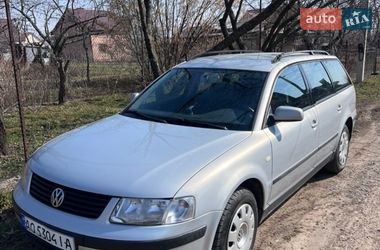 Универсал Volkswagen Passat 2000 в Черновцах