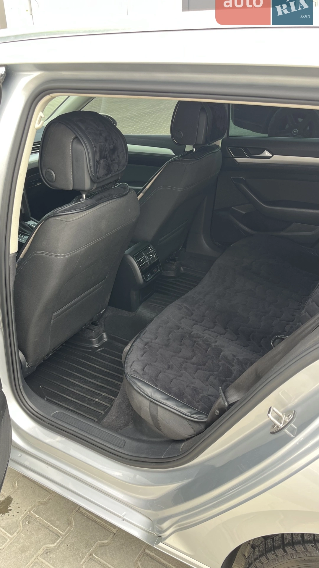 2015 Volkswagen Passat - мініатюра 25