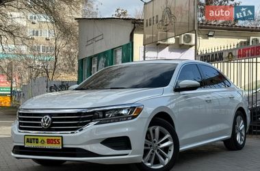 Седан Volkswagen Passat 2021 в Николаеве