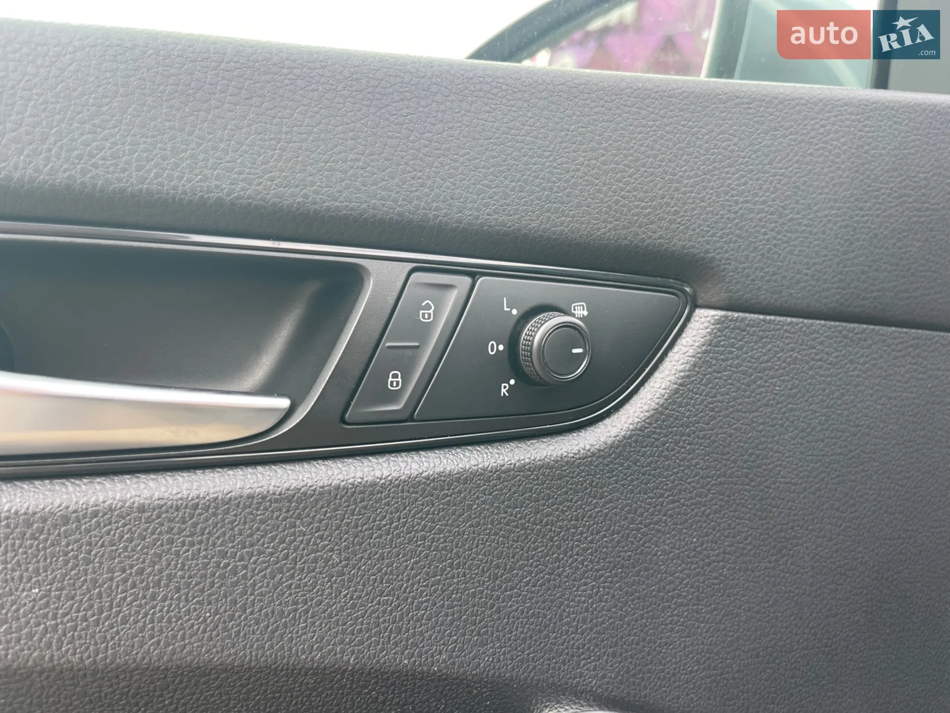 2021 Volkswagen Passat - мініатюра 17