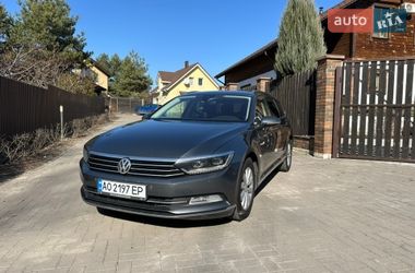 Универсал Volkswagen Passat 2015 в Киеве
