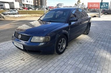 Седан Volkswagen Passat 1998 в Тернополе