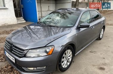 Седан Volkswagen Passat 2014 в Киеве