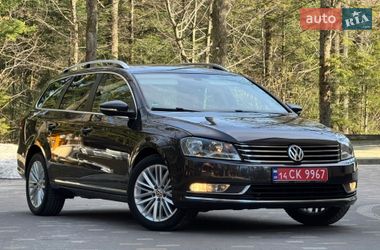 Универсал Volkswagen Passat 2012 в Дрогобыче