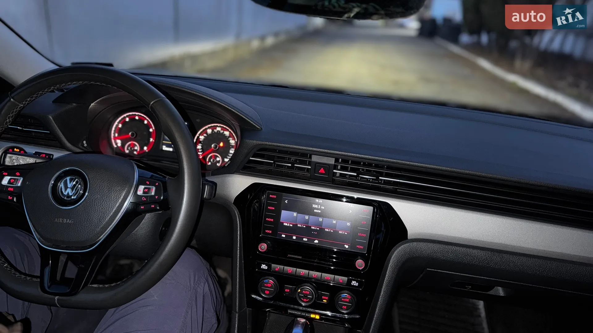 2021 Volkswagen Passat - мініатюра 18