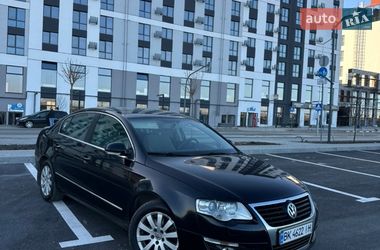 Седан Volkswagen Passat 2007 в Ровно