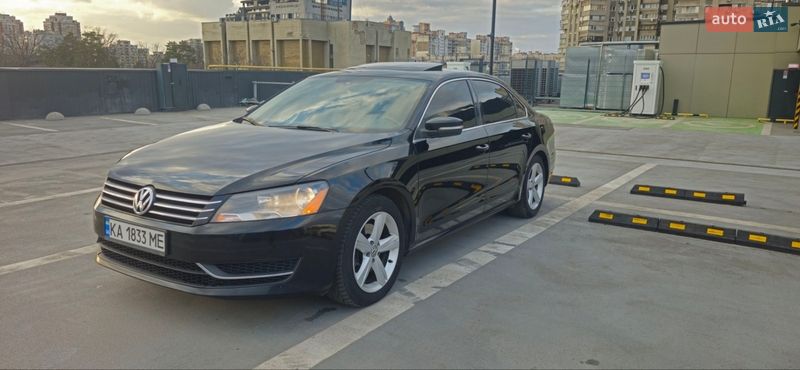 Седан Volkswagen Passat 2013 в Киеве