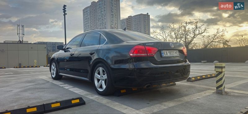 Седан Volkswagen Passat 2013 в Киеве