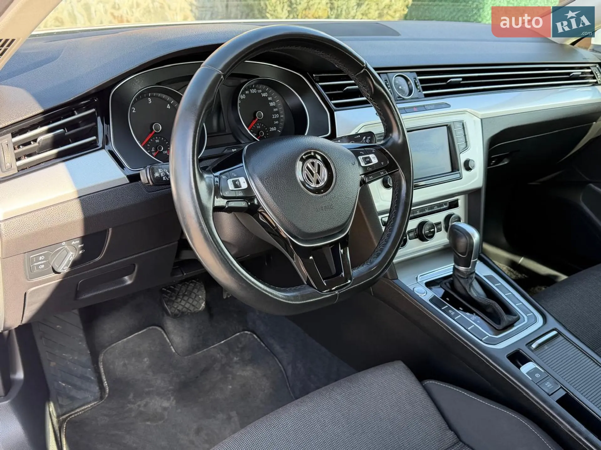 2016 Volkswagen Passat - мініатюра 13